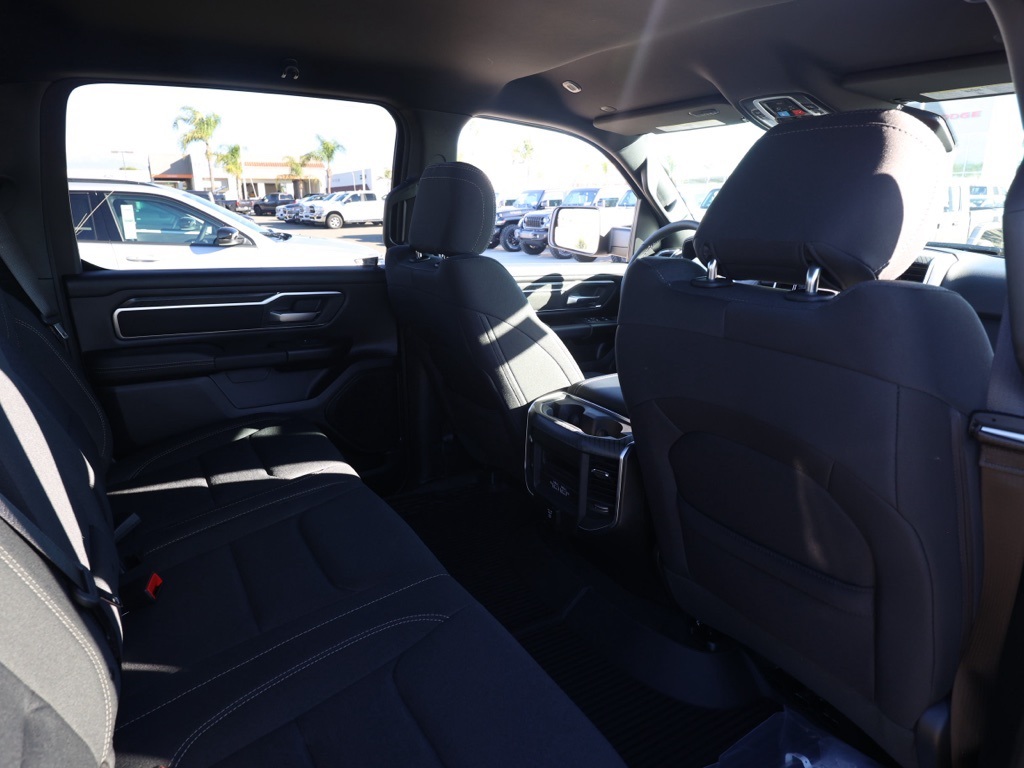 New 2026 Granite Crystal Metallic Clear-Coat Exterior Paint RAM Big Horn/Lone Star image 15