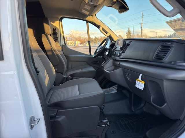 2024 Ford Transit photo 2