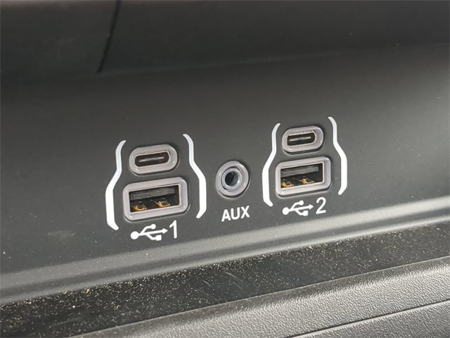 2025 Ram 2500 Laramie photo 24