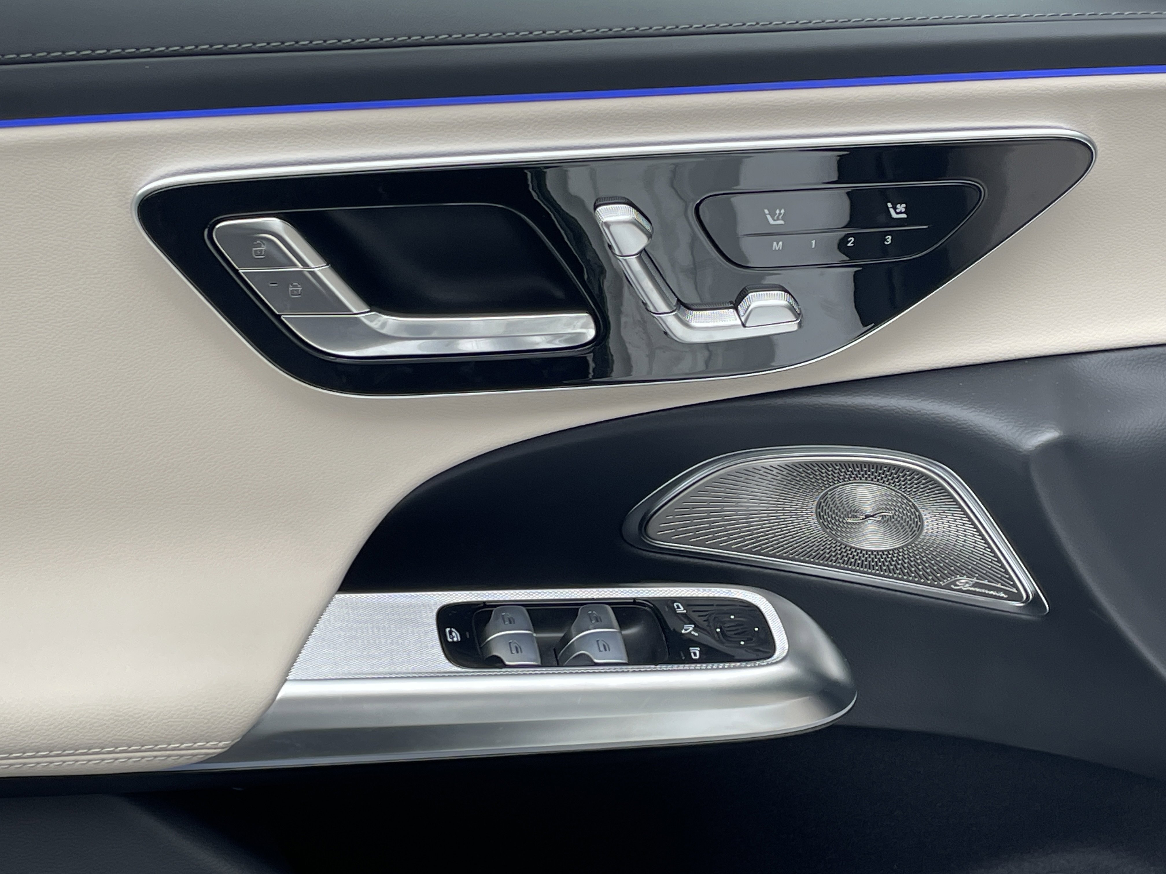 2026 Mercedes Benz E 350 4MATIC Sedan photo 2