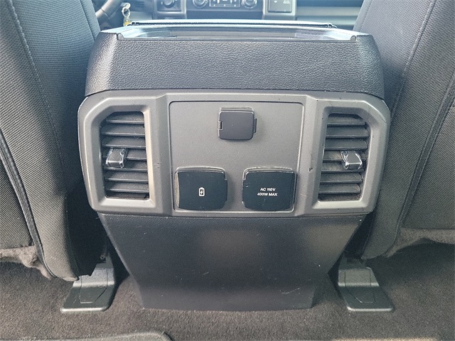 2019 Ford F-150 XLT photo 27