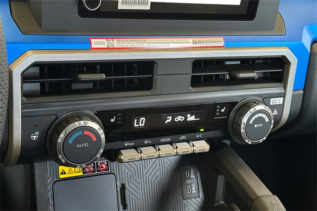 2025 Toyota Tacoma TRD Off-Road 4x4 Double Cab photo 22