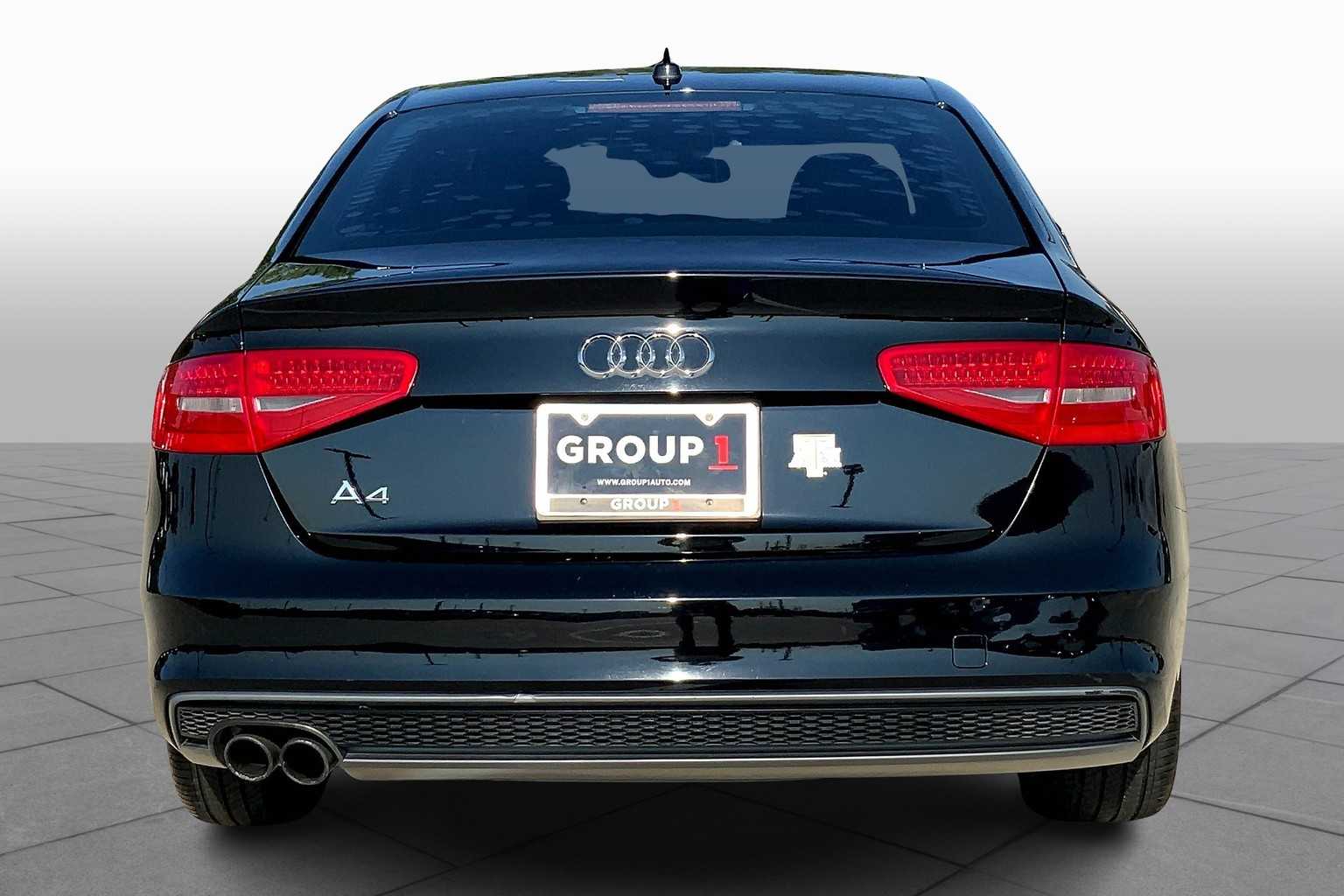 2015 Audi A4 Premium photo 4