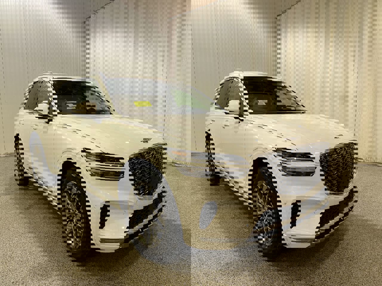 2022 GENESIS GV70 Standard's photo