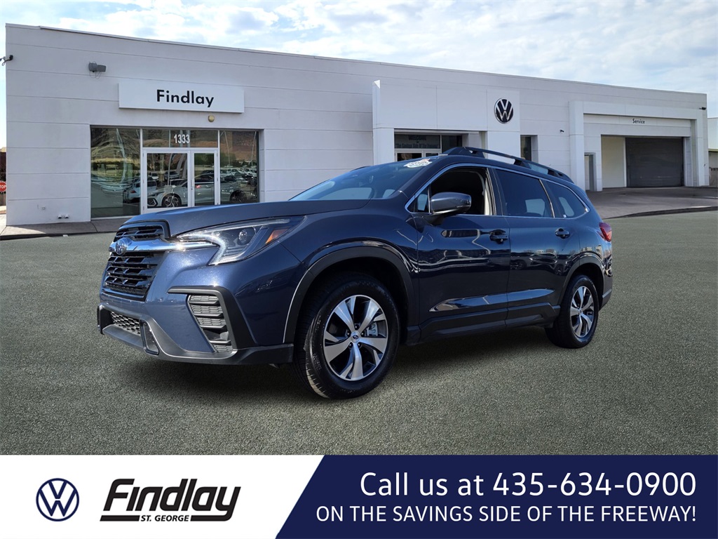 2025 Subaru Ascent Premium's photo