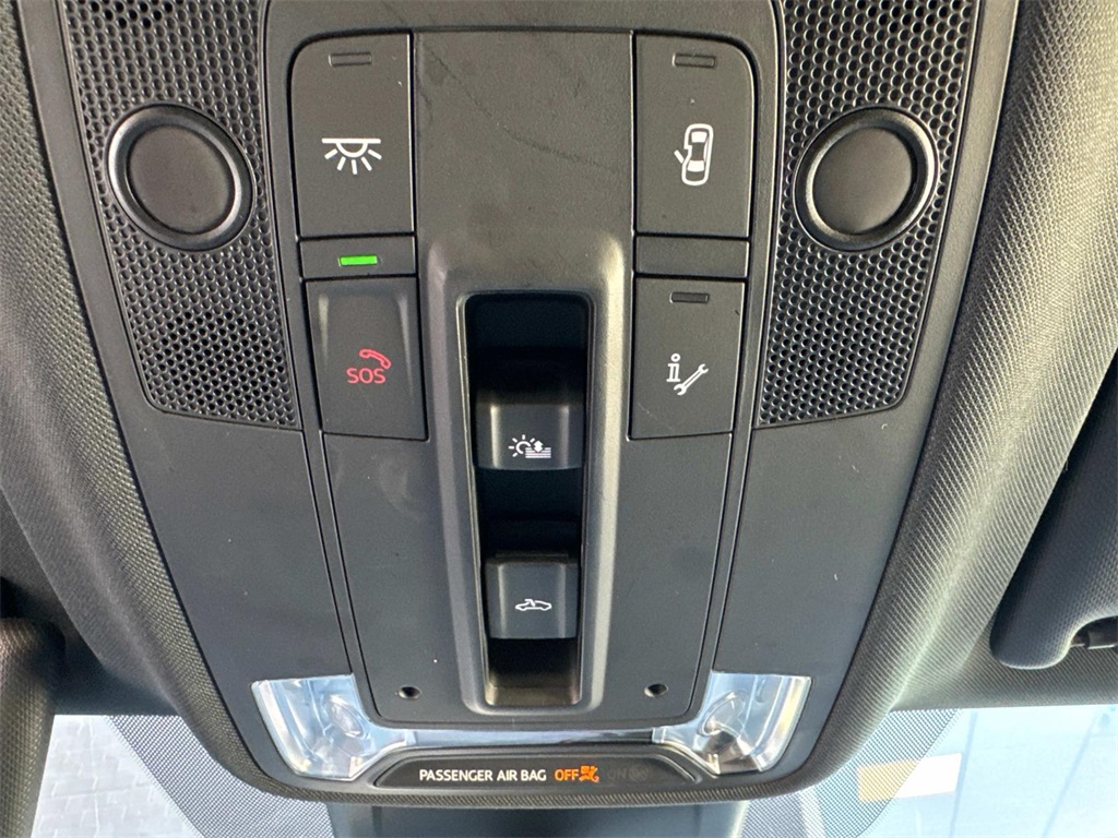 2022 Audi Q3 S line Premium Plus photo 20