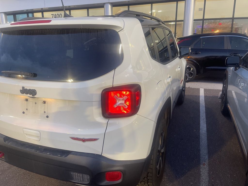 2019 Jeep Renegade Trailhawk photo 4