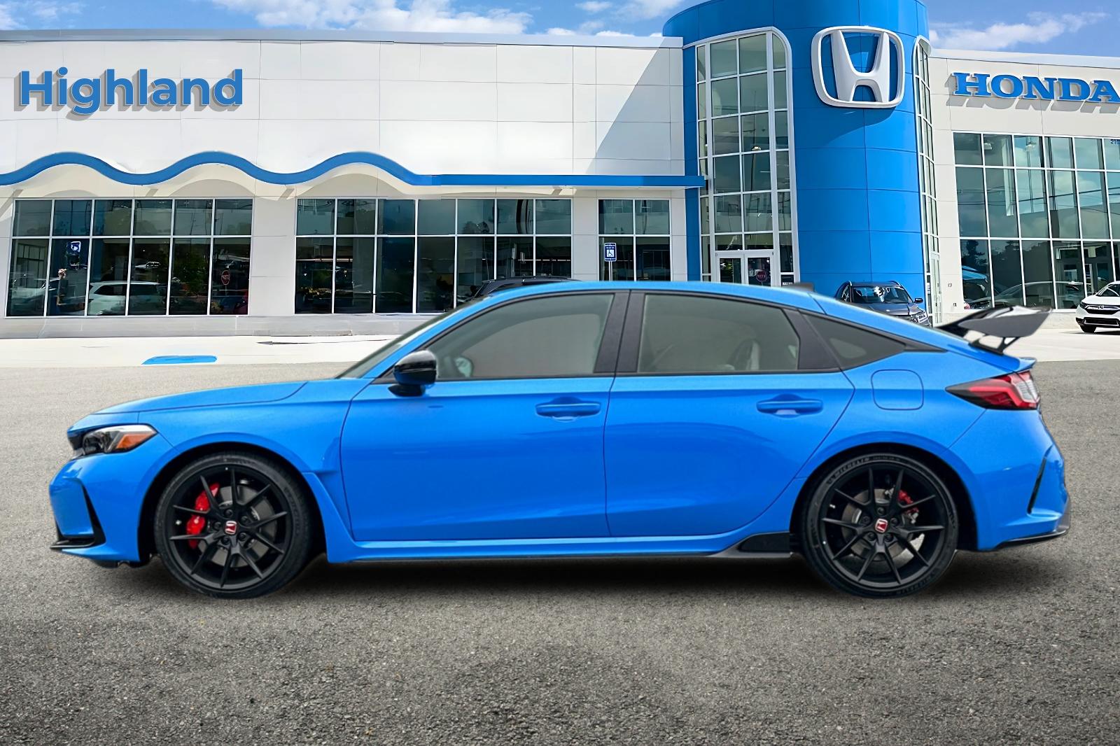 2025 Honda Civic Type R photo 2