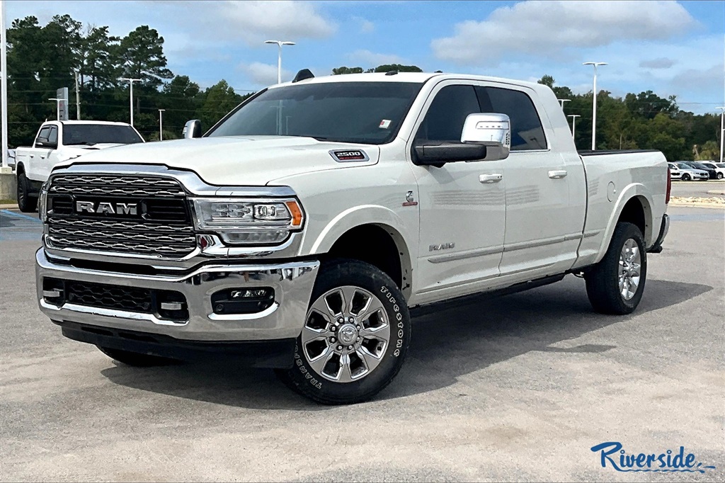 2024 Ram 2500 Limited photo 3