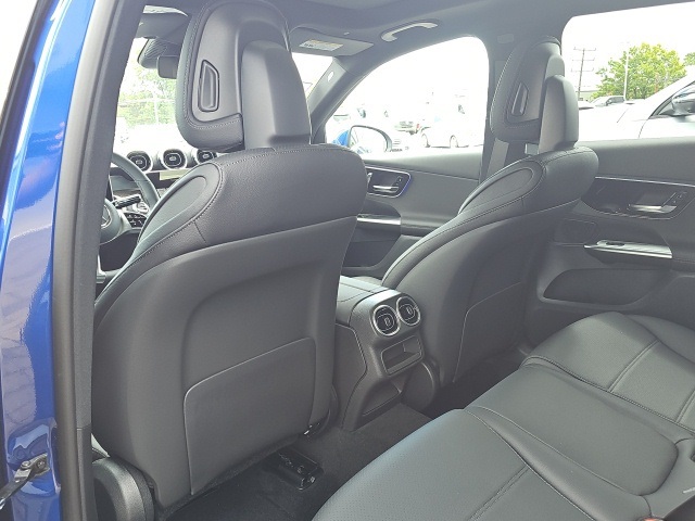 2026 Mercedes Benz GLC 300 4MATIC photo 11