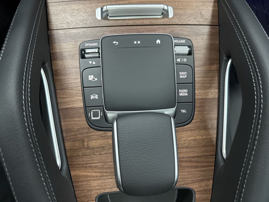 2026 Mercedes Benz GLE 450 4MATIC photo 18