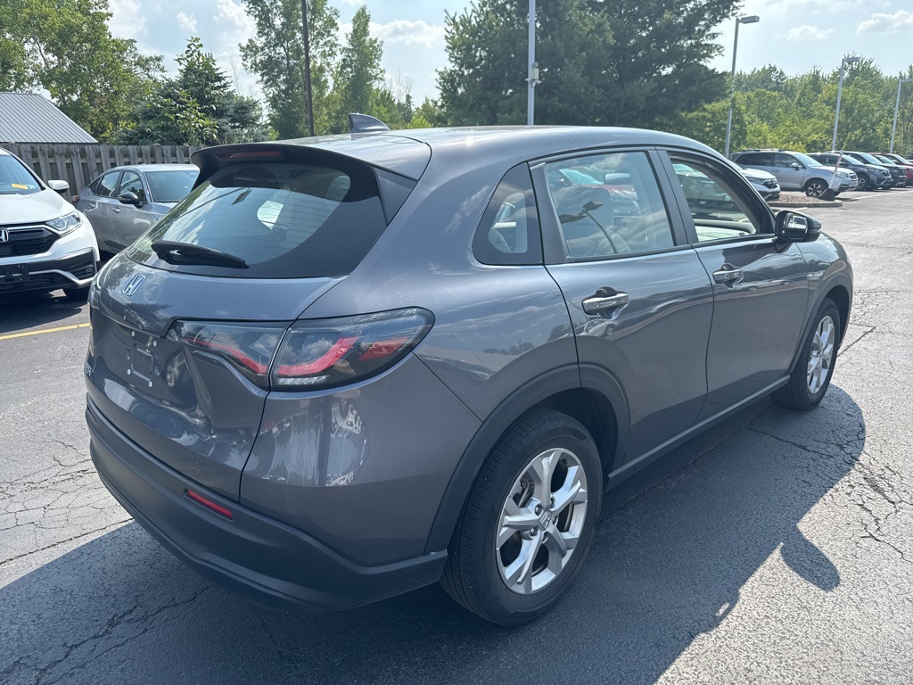 2024 Honda HR-V LX photo 3