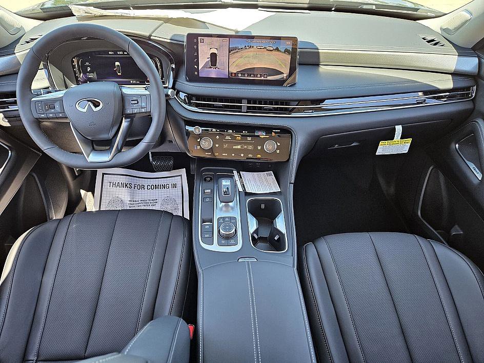 2026 Infiniti QX60 Luxe photo 10