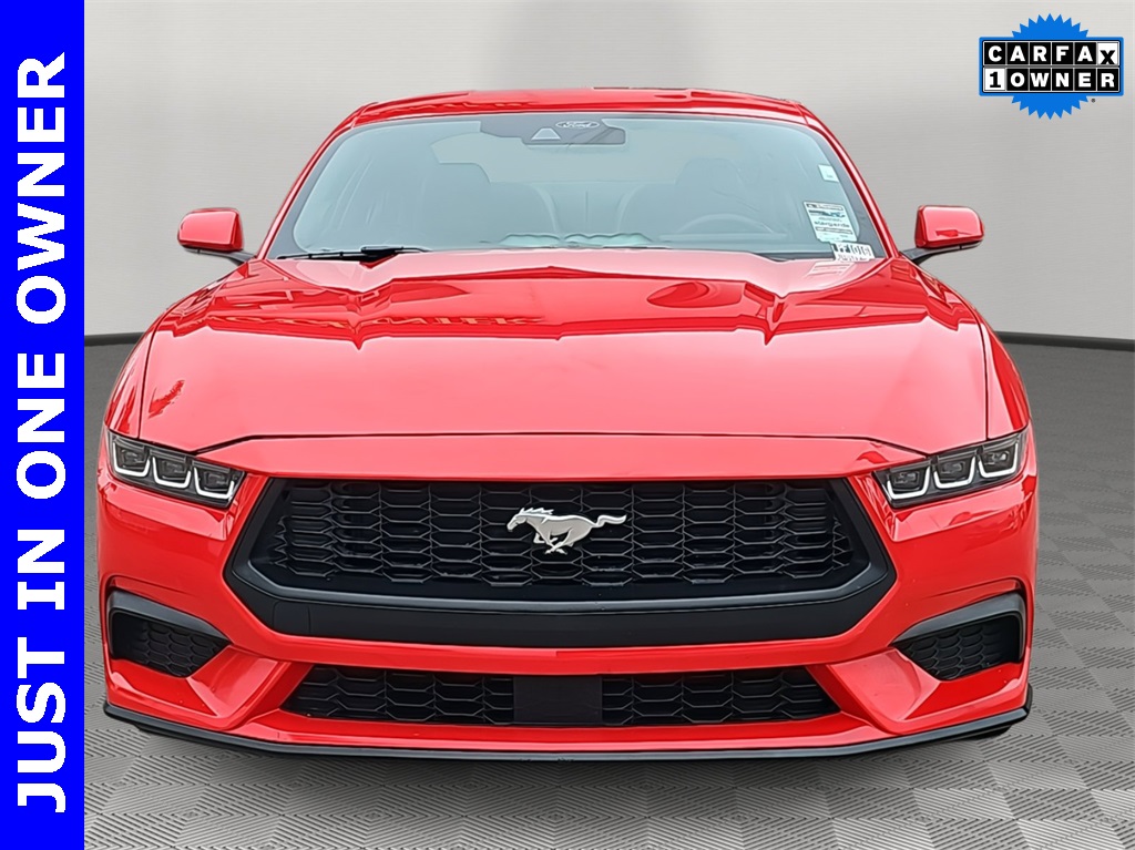 2024 Ford Mustang EcoBoost photo 8