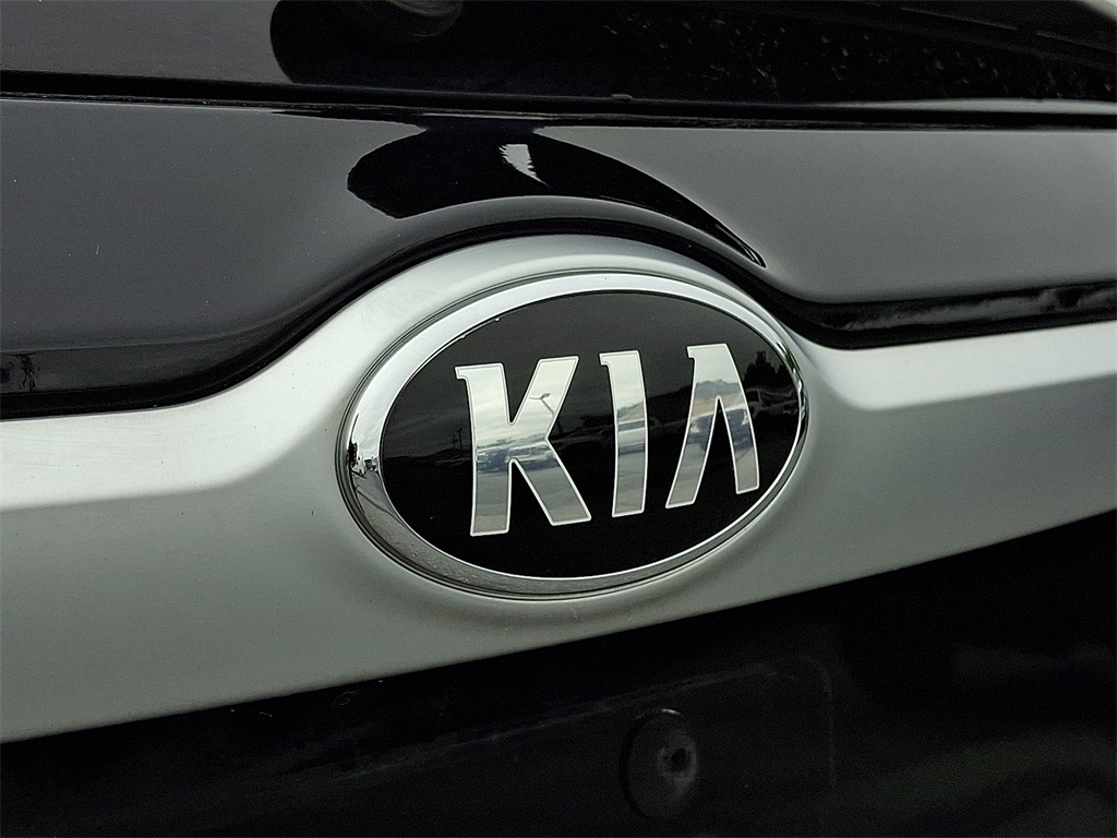 2021 Kia Seltos S photo 27