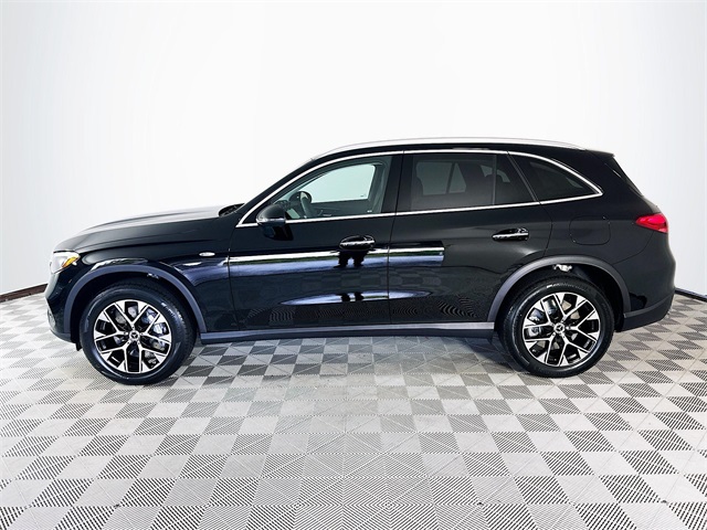 2025 Mercedes Benz GLC 350e 4MATIC photo 4