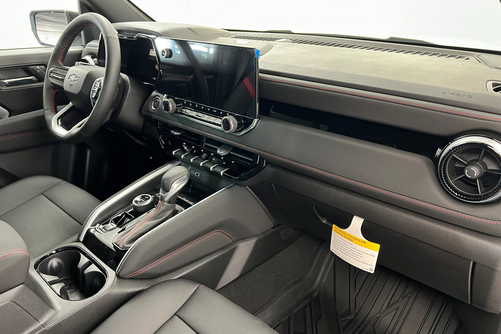 2026 Chevrolet Colorado Z71 photo 23