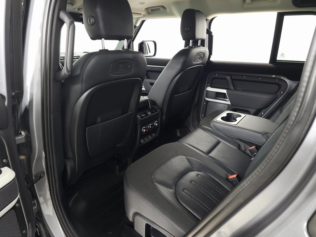 2021 LAND ROVER DEFENDER - Image 36