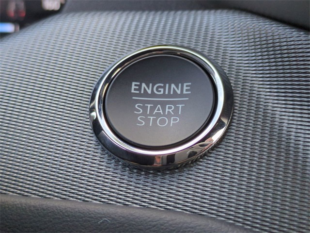 2025 Ford Explorer ST-Line photo 25