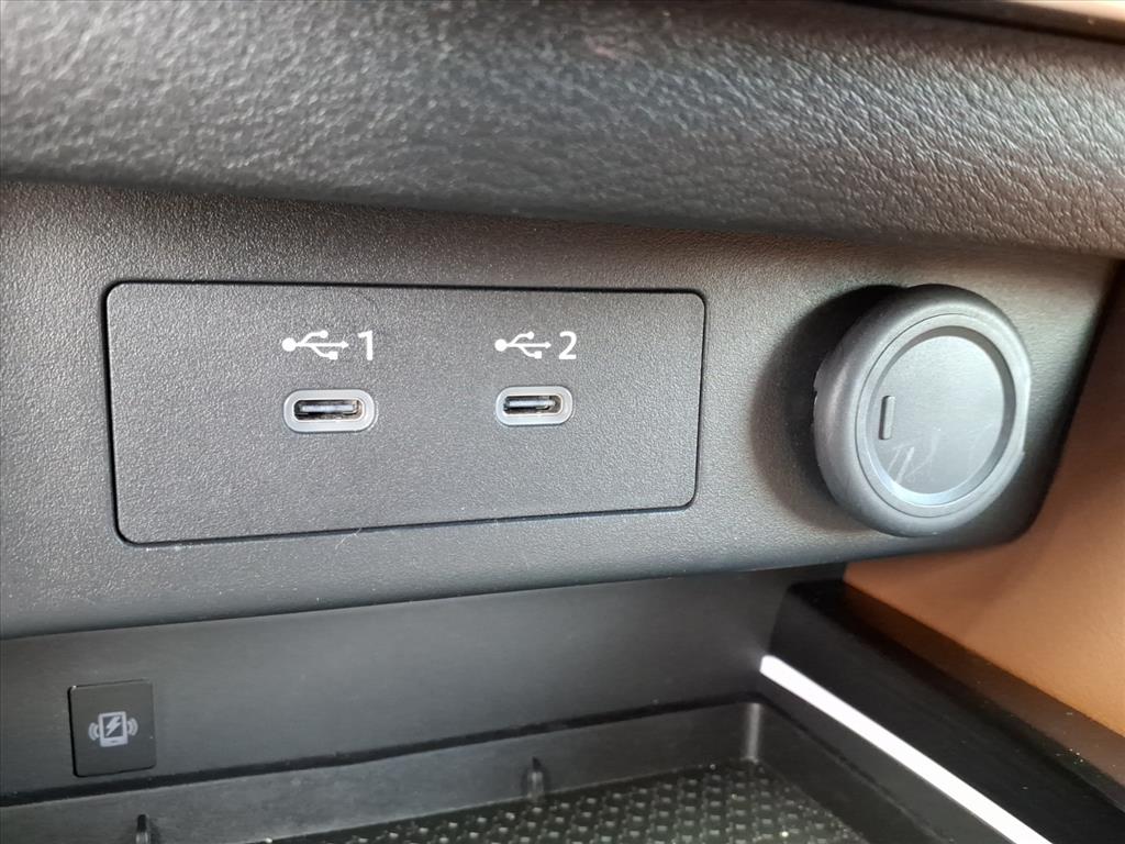 2024 Nissan Rogue Platinum photo 15