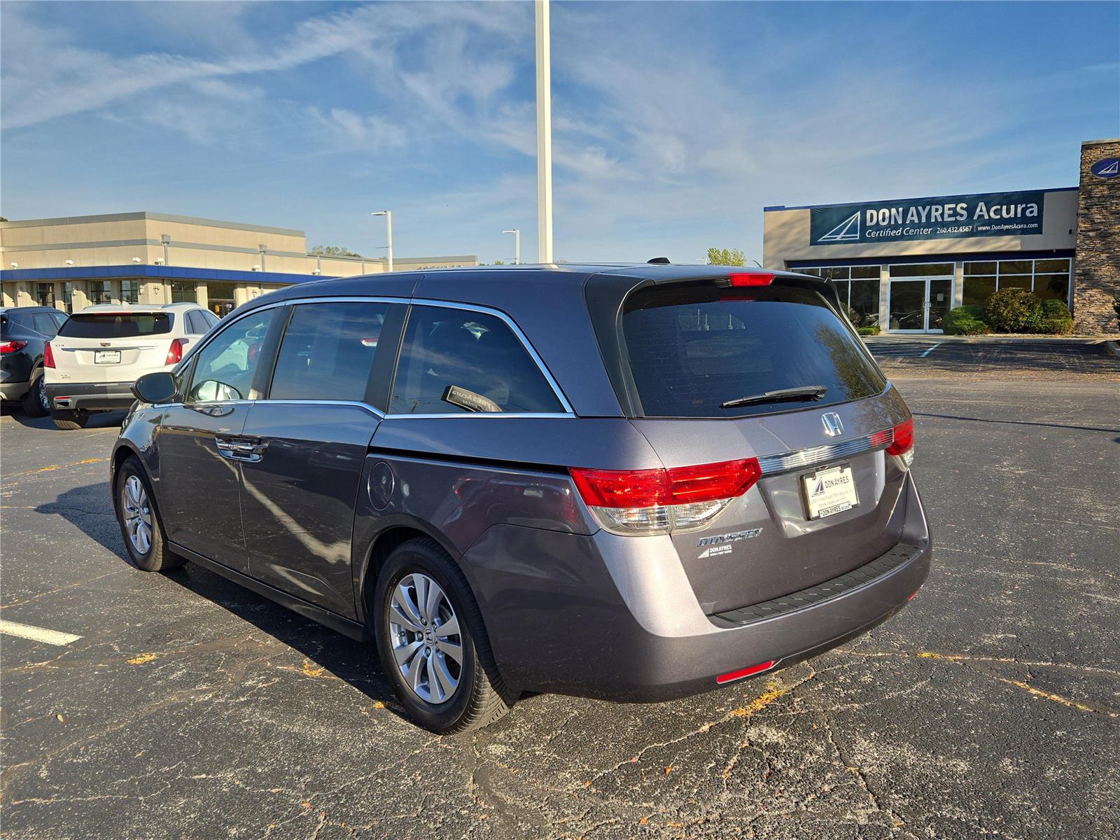 2015 Honda Odyssey EX-L photo 25