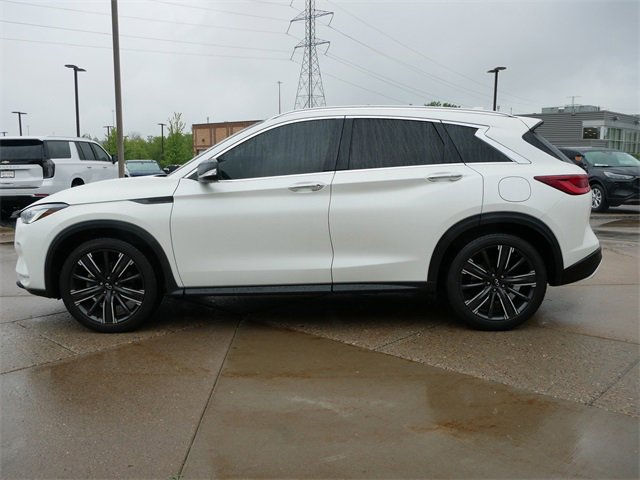 2022 Infiniti QX50 Luxe photo 4