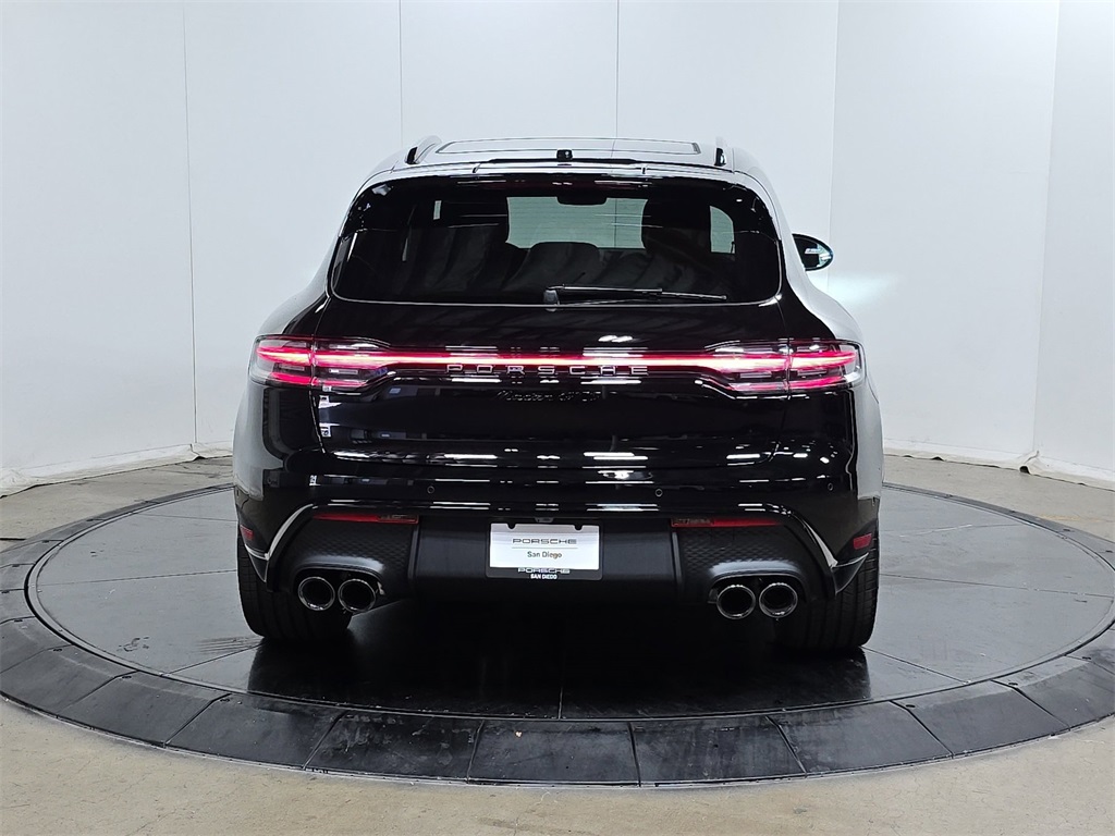 2026 Porsche Macan GTS photo 6