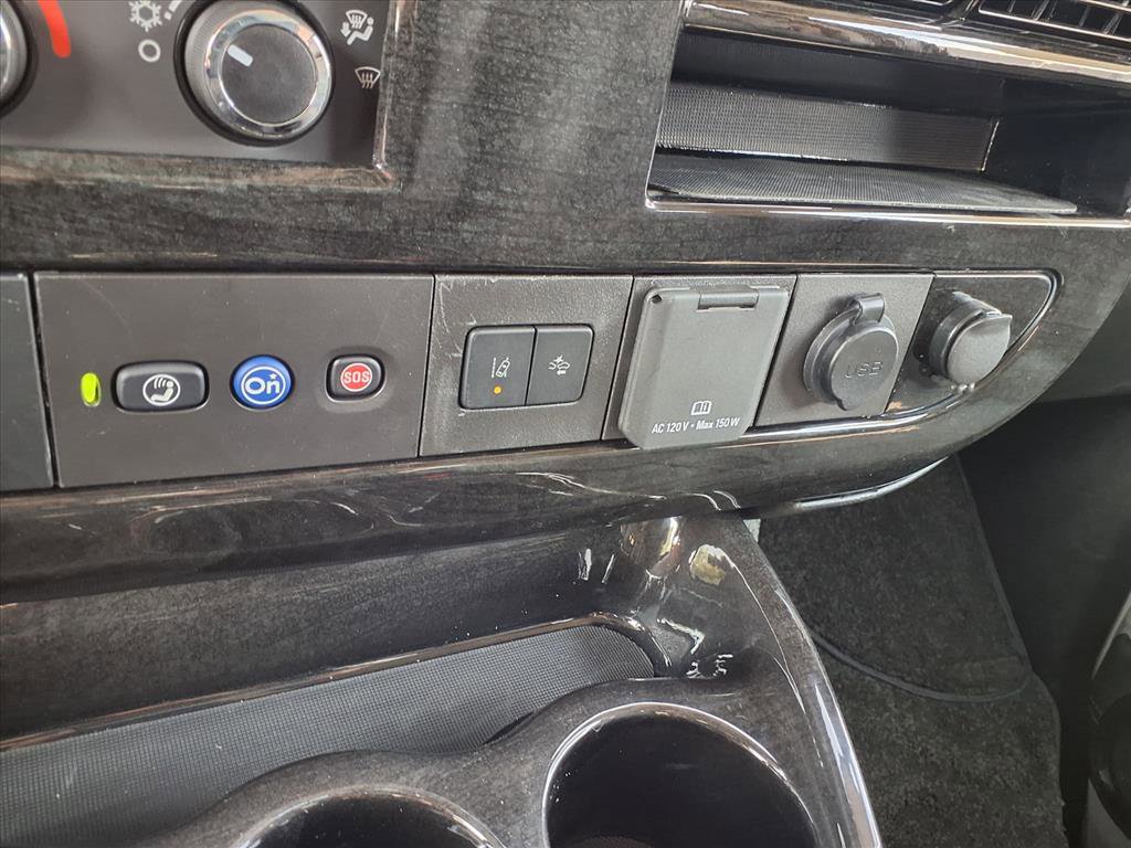 2025 Gmc Savana Cargo 2500 photo 4