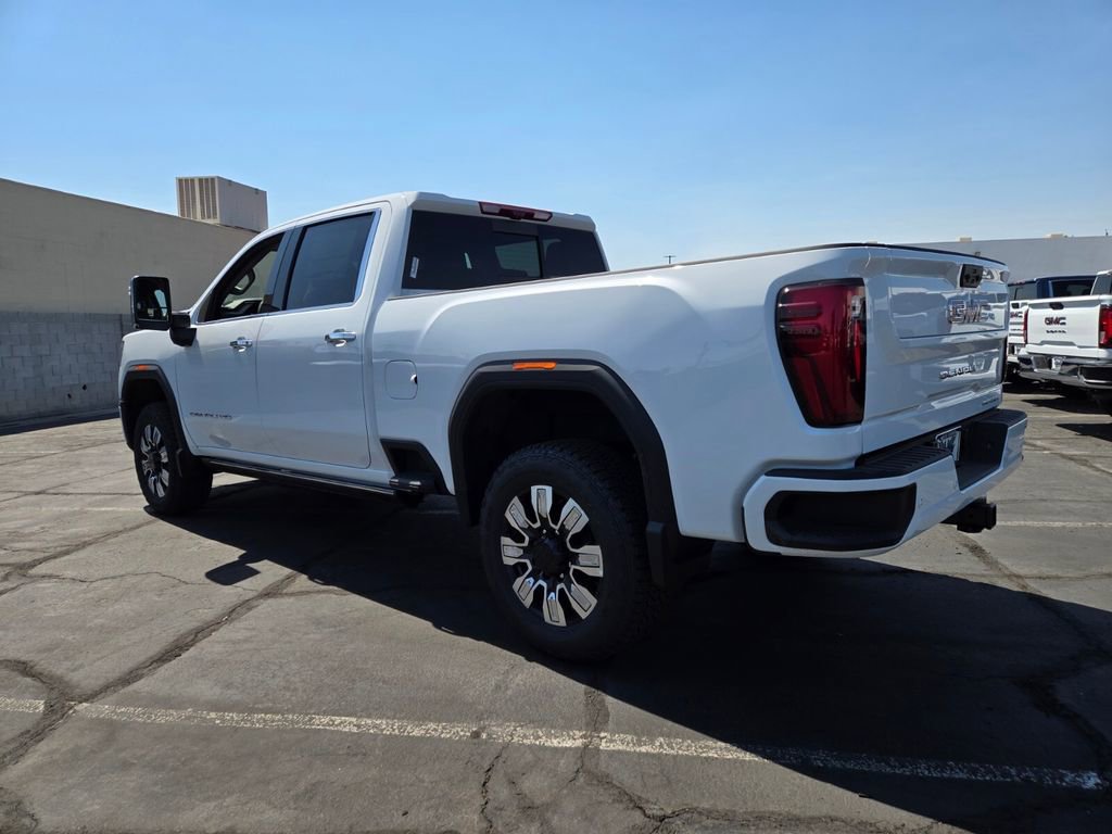 2025 Gmc Sierra 2500 HD Denali photo 3