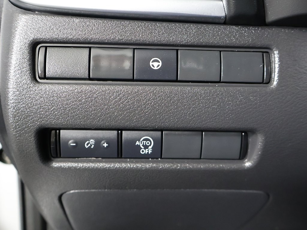 2023 Nissan Rogue SV photo 27