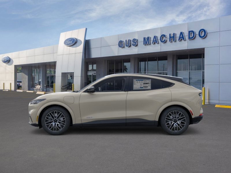 2025 Ford Mustang Mach-E Premium photo 3