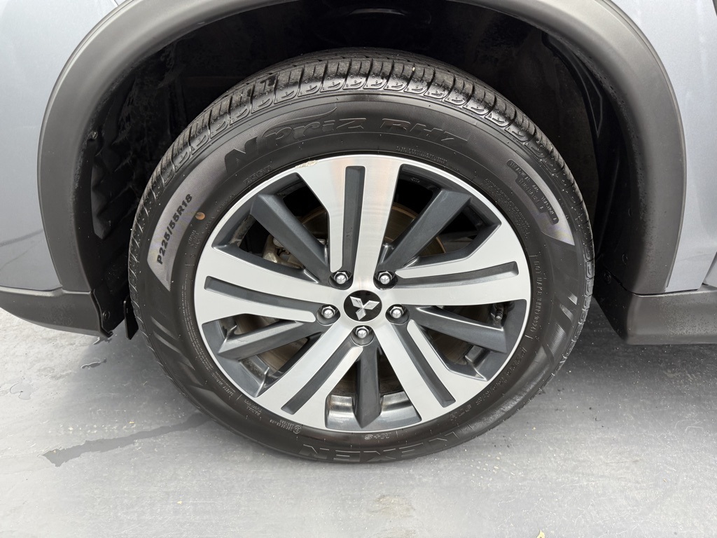 2024 Mitsubishi Outlander Sport ES photo 35