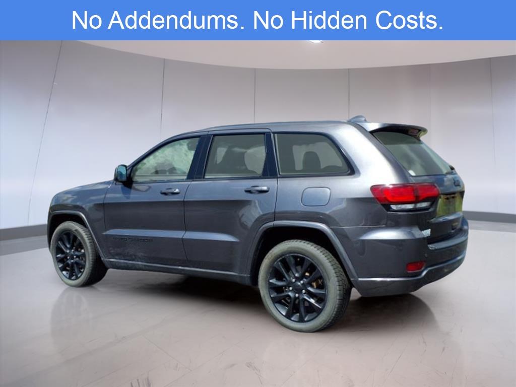 2019 Jeep Grand Cherokee Altitude photo 2
