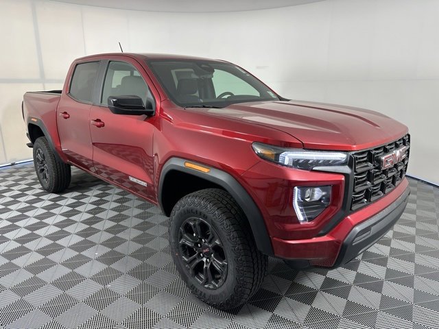 2025 GMC Canyon Elevation's photo