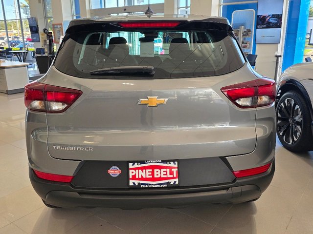 2026 Chevrolet Trailblazer LS photo 5
