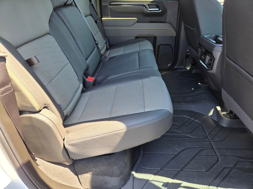 2025 Chevrolet Silverado 1500 ZR2 photo 16