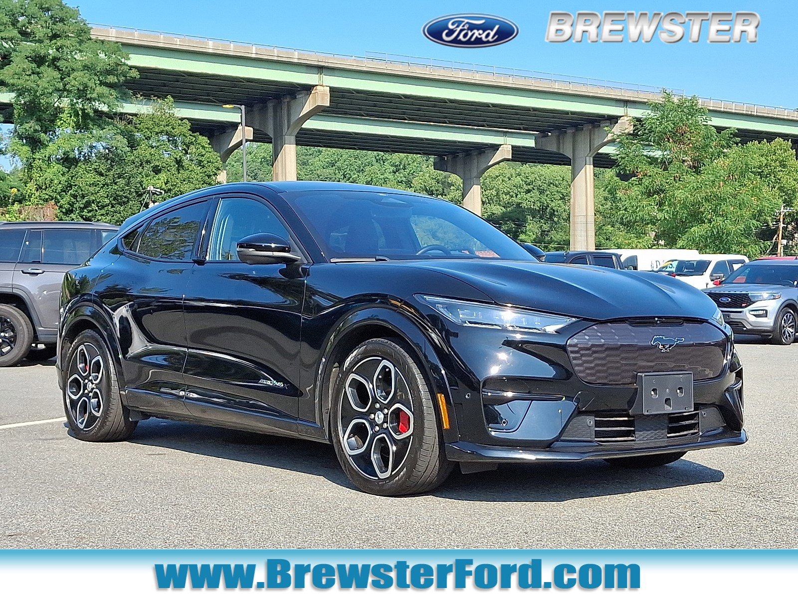 2022 Ford Mustang Mach-E