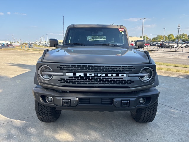 2025 Ford Bronco Badlands photo 3