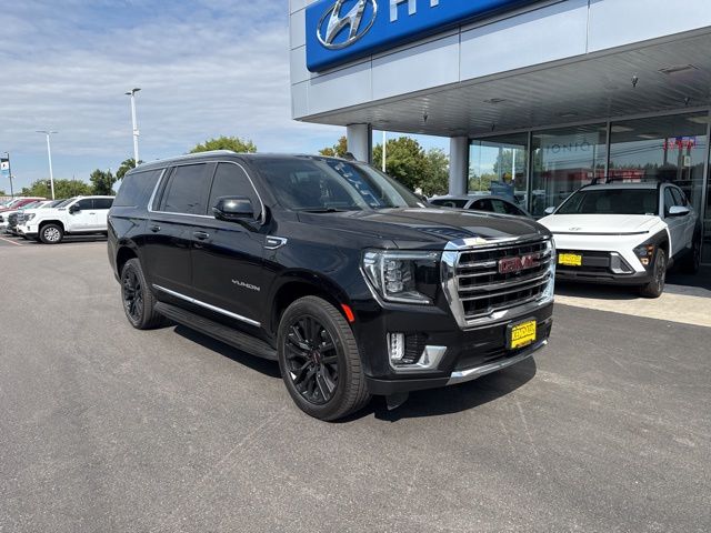 2021 Gmc Yukon XL SLT photo 2