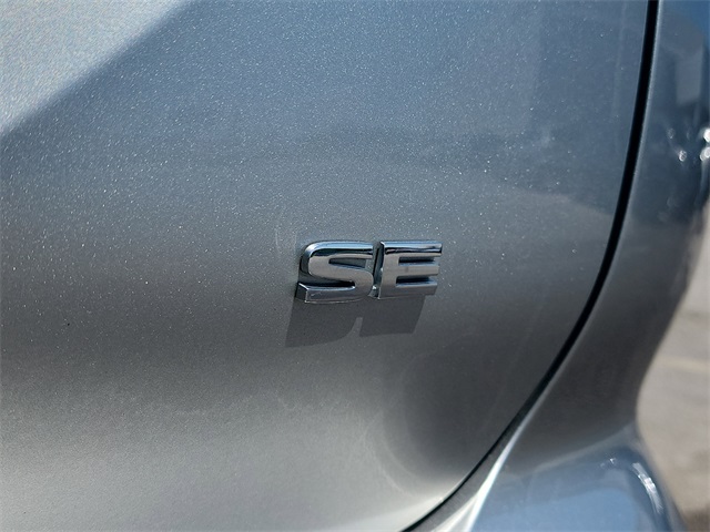 2022 Mitsubishi Outlander SE photo 4