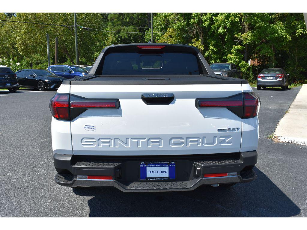 2025 Hyundai Santa Cruz Limited photo 2