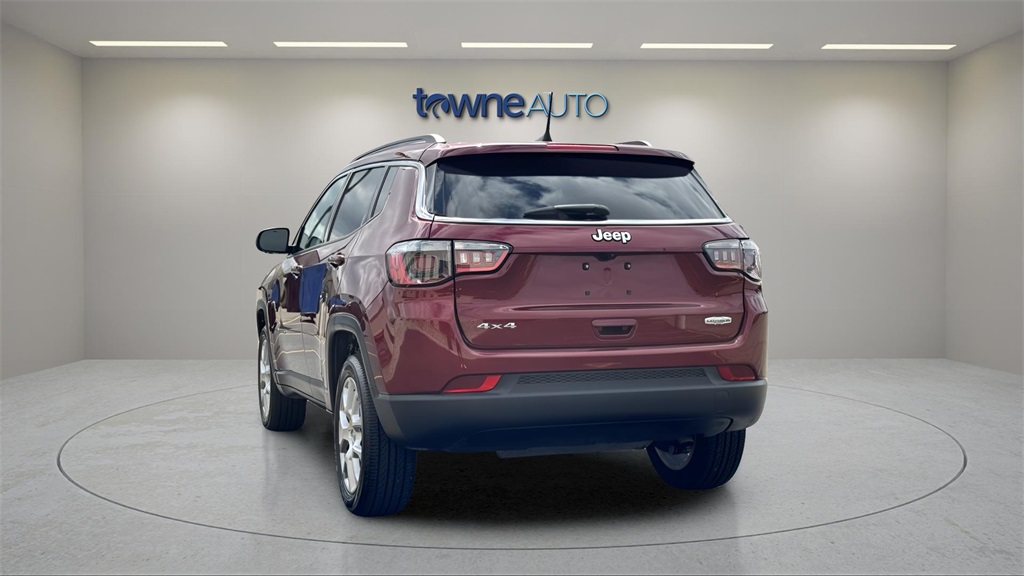 2022 Jeep Compass Latitude Lux Altitude photo 3
