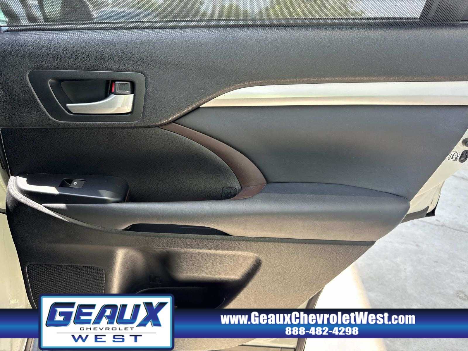 2015 Toyota Highlander XLE photo 30