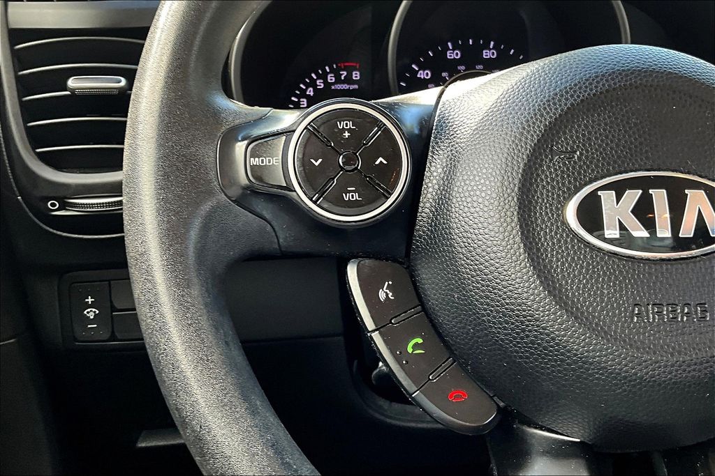 2016 Kia Soul Plus photo 8