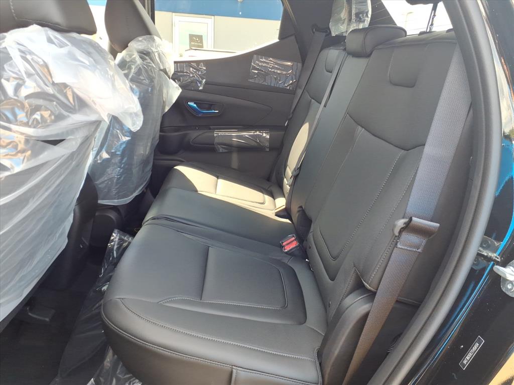 2026 Hyundai Santa Cruz SEL photo 4