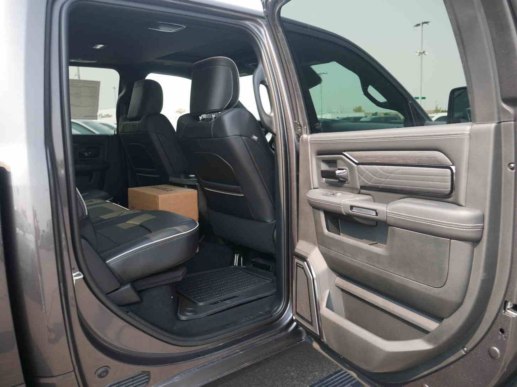 2026 Ram 3500 Limited photo 31