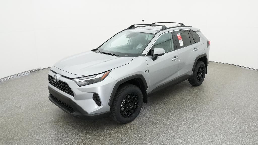 2025 Toyota RAV4 XLE's photo