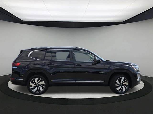 2026 Volkswagen Atlas SEL photo 5