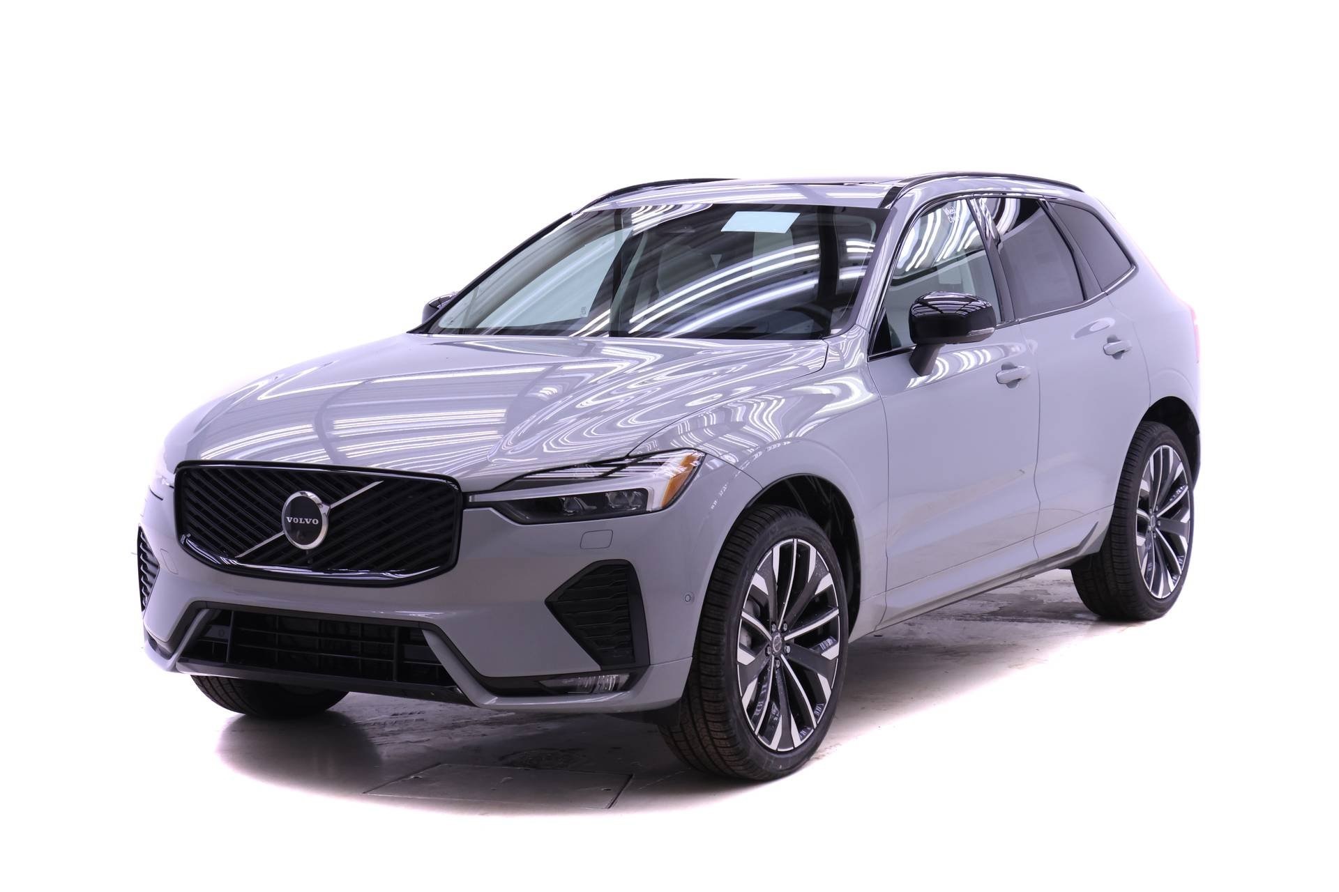 2026 Volvo XC60 Ultra's photo