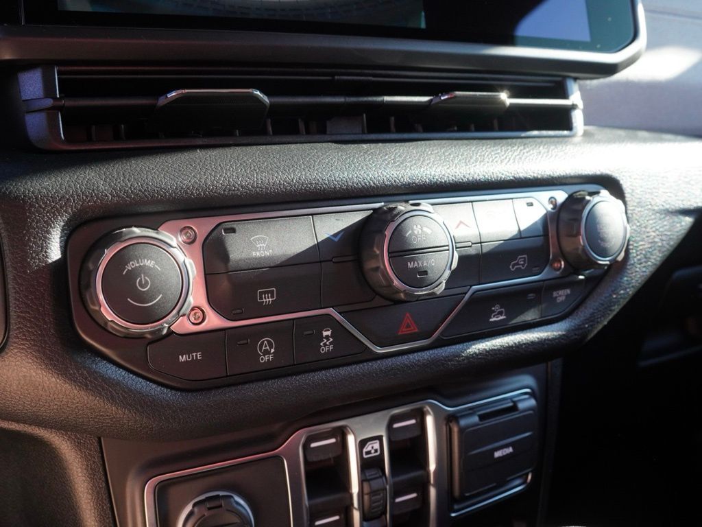 New 2026 Anvil Clear-Coat Exterior Paint Jeep Willys image 12